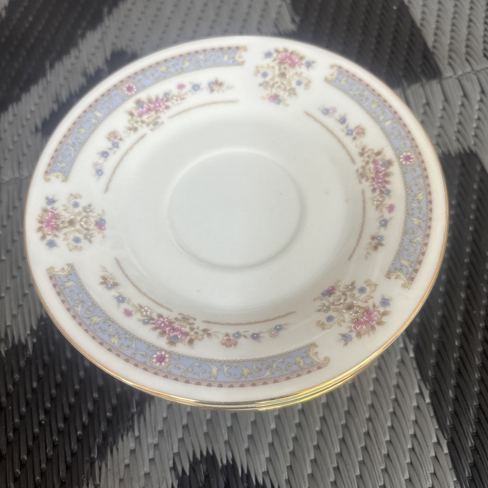 (6)Collectible Crescent Fine‎ China Jie Pai Teacup Saucer Dishes